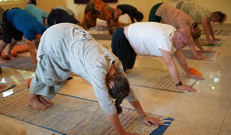 7-days-yoga-retreat-in-rishikesh-yogant-foundation