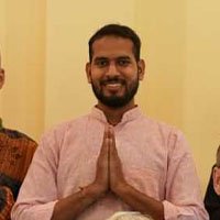 yoga-retreat-guru-dharmendra-ji