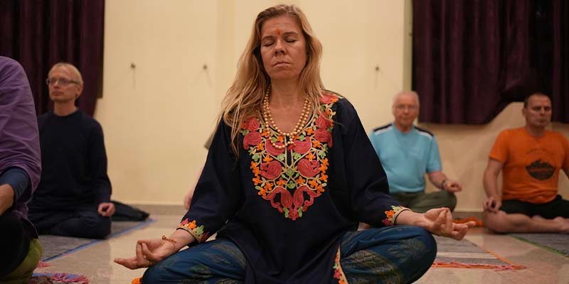 kundalini-yoga-retreat-in-rishikesh-yogant-foundation