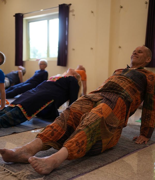 yoga-retreat-online-drop-in-classes-schedule